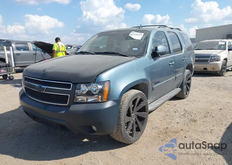 2008 Chevrolet Tahoe Lt z USA, uszkodzony, nr VIN 1GNFC13098R131865